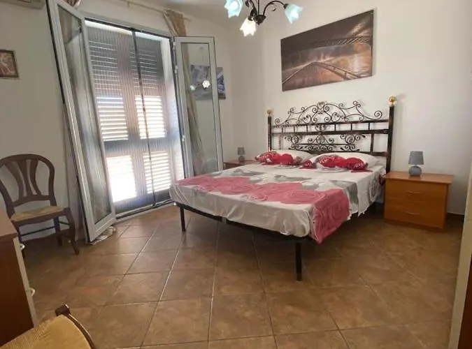 Elektra Santa Cesarea Terme